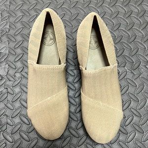 Charleston Shoe Company slip one in size 8